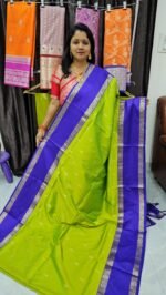 Green Kanchi Gadwal Saree with Contrast Gab Border, Butties & Grand Pallu – KG2071