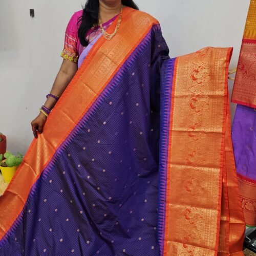 KG3101 Premium Gadwal Pattu Checks Saree with Contrast Borders and Rich Zari Pallu – Sasu Fashions