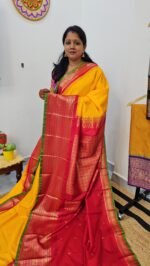 KG3101 Premium Gadwal Pattu Checks Saree with Contrast Borders and Rich Zari Pallu – Sasu Fashions