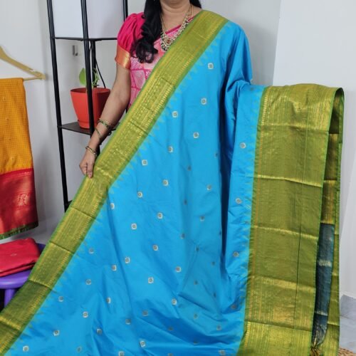 Vintage Gadwal Small Checks Saree Code GCG2 in sky blue with green border and grand pallu