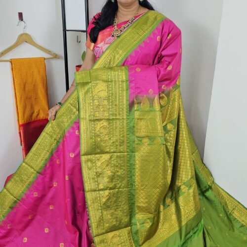 Vintage Gadwal Small Checks Saree Code GCG1 in pink with green border and grand zari pallu